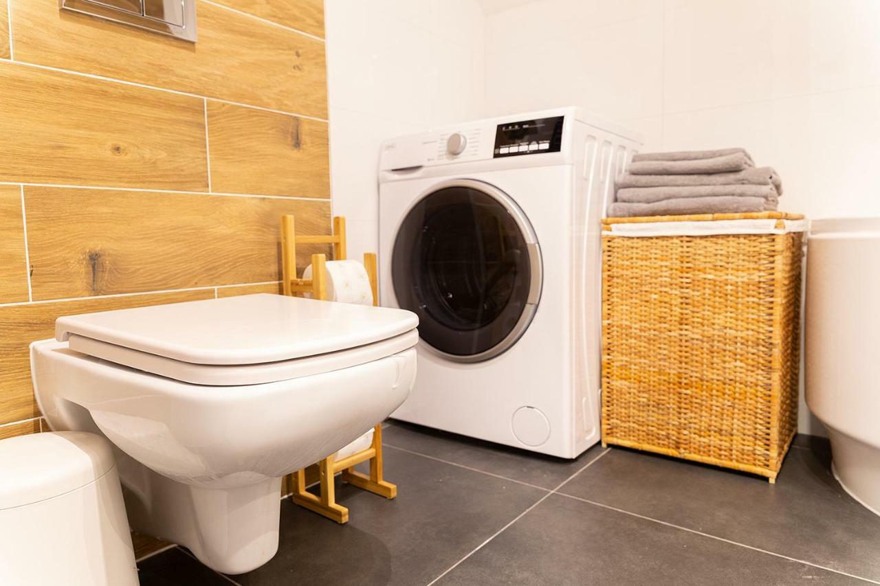Apartmán Lazy Days Attic City Center Katovice Exteriér fotografie